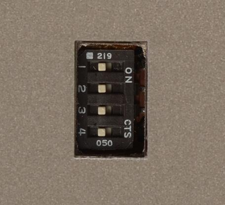 If DIP switch 3 and 4 is in the ON position, RS-232 cannot be extended.