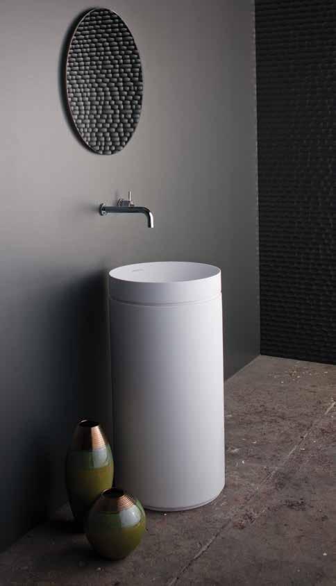 mono The clean lines and elegant shallow vessel show a restrained aesthetic that still
