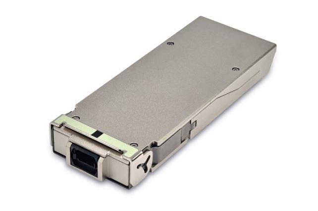 Product Specification 100m Multi-rate 100GE CFP2 Optical Transceiver Module FTLC8221SCNM PRODUCT FEATURES Hot-pluggable CFP2 form factor Supports 103.