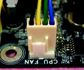 2 (Turning the push pin along the direction of arrow is to remove the heatsink, on the contrary, is to install.