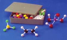 Models 45 ATOMIC MODEL SET This set consists of moulded balls of different colours and sizes along