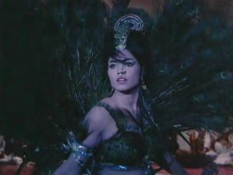 17. Cobra And Peacock Fight Performers: Laxmi Chhaya, Madhumati Singer: None Music: Anandji, Kalyanji Film: Suhaag Raat, 1968 Starring: Jeetendra, Rajshree, Sulochana, Om Prakash, Shabnam, Dumal,