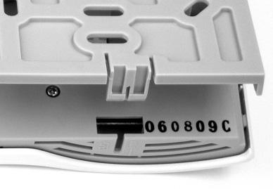 For surface mounting, with the cable entry at the top or bottom, accessory ARG70.2 is required. Basically the unit comprises the housing and the mounting plate.