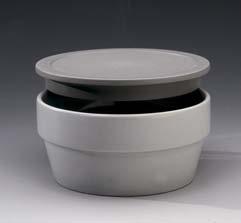 5 cm, 3 compartments, for the use with the insulated base TRI-WUM17 Qty per case: 2 (TRI-P1320, TRI-P1220) 6 (TRI-P1290) Soup Bowl