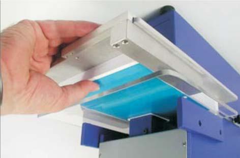 With our Perfoset EX/L, you will be able to mark up to 200 sheets of paper within 2 seconds.