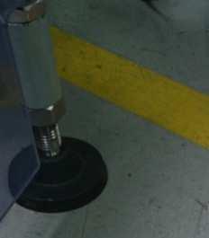Actions for grounding the machine: Take care that the machine is well grounded, e.g., if the machine is standing on plastic feet or other isolating material.