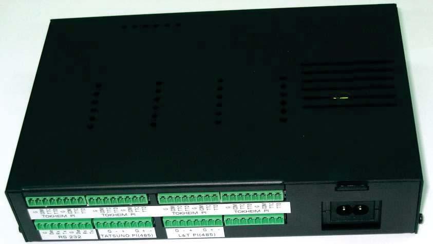 4.4.4. Grounding the 8-port Commverter (without RS485 card) Proceed as follows: Open the screw Insert the lug between the cover and the chassis. Figure 4-2.