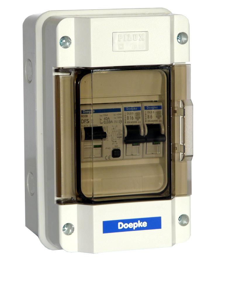 GARAGE & SHOWER UNITS GARAGE & SHOWER UNITS CONSUMER UNITS The garage units are supplied in two versions offering either IP55 or IP30 protection.