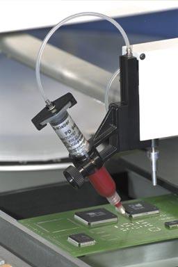 Weights of solder paste cartridges can additionally be balanced. On EXPERT-FP systems, an automatic lowering function is integrated, using the air suspension to carefully lower the component.