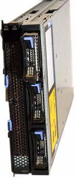 BladeCenter Storage and I/O Expansion Blade (attached to an HS21) Figure 1-13 Comparison of storage expansion units Flex System Storage Expansion Node (right) attached to an x240 Compute Node (left)
