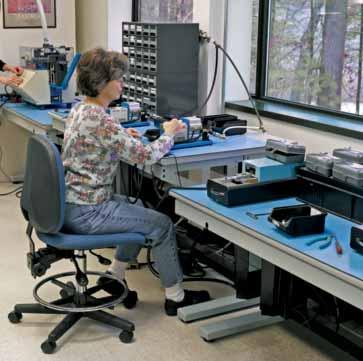 Align Workstations are ideal for repairing, testing and assembling mechanical and electronic products and components, as well as packaging, calibration and R&D.