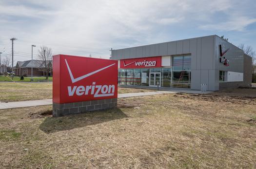Verizon Wireless operates America s most reliable wireless network, serving more than 108.2 million customers nationwide. Globally, they offer voice and data services in more than 200 countries.