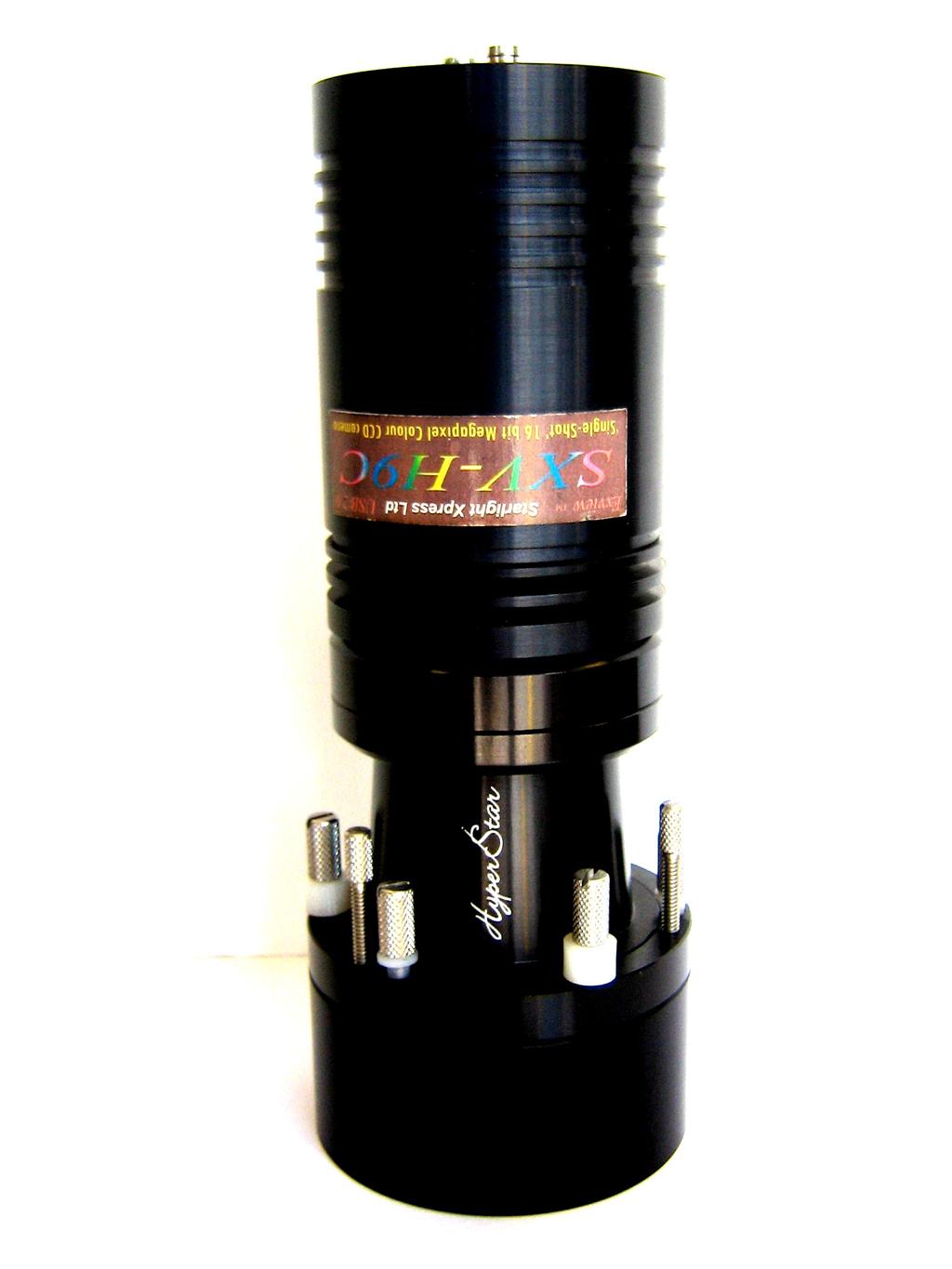 8) Thread the CCD camera onto the HyperStar lens.