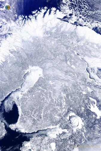 Satellite data availability from FMI Arctic Research Current operational (free access) EOS-Terra/MODIS EOS-Aura/ OMI Suomi-NPP/VIIRS & OMPS Current operational (commercial) COSMO-SkyMed (SAR)