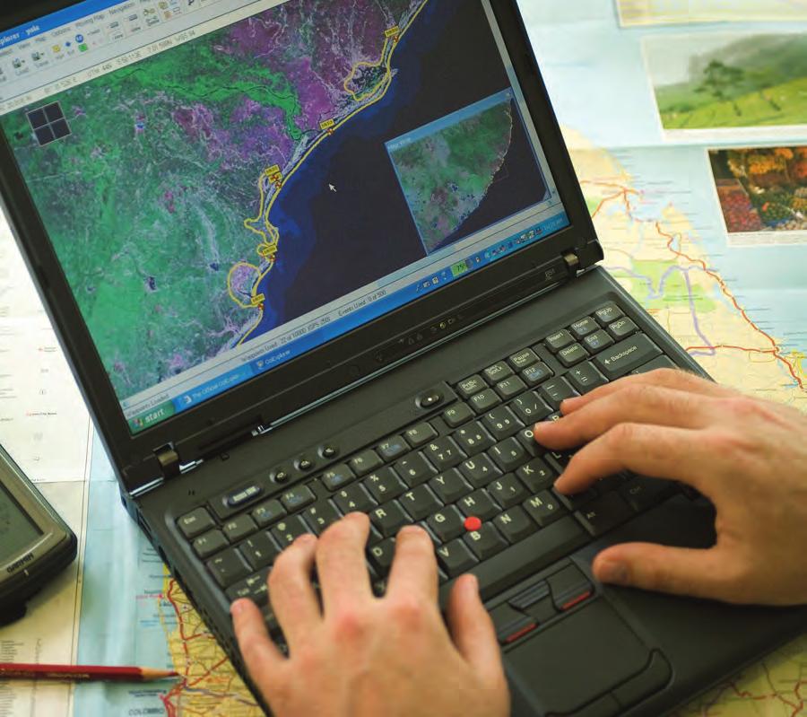 GEOGRAPHIC INFORMATION SYSTEMS (GIS) The Geographic Information Systems (GIS) Career Studies Certificate program provides students with skills to visualize, analyze, and model systems to help in the