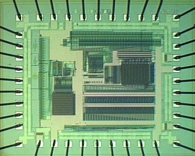 .4. Implementation A micrograph of the fabricated 0:5m FP adder chip described above is shown in Figure 3 and the main functional blocks are highlighted.