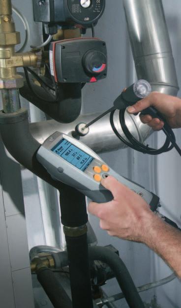 11 Convenient introductory analyser in the pro class for heating technicians and fitters testo 330-1 LL The major advantage of flue gas analysers lie in their dialog feature: instrument diagnosis