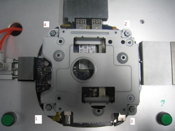 Photo4 2 Release 4 HDD bracket screws