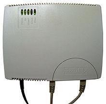 DSL DSL technológia bola pôvodne súčasťou ISDN, no neskôr sa odčlenila a dnes to