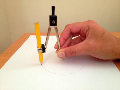 - Students using traditional metal compasses might have difficulty with the following: keeping weight on the point while drawing with the pencil, dealing with a pencil coming loose and falling out,