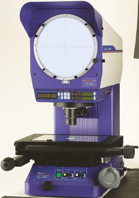 PJ-H30 SERIES 303 s By separating axial motion, and stabilizing the XY measuring stage in the vertical direction, high measuring accuracy of (3+0.