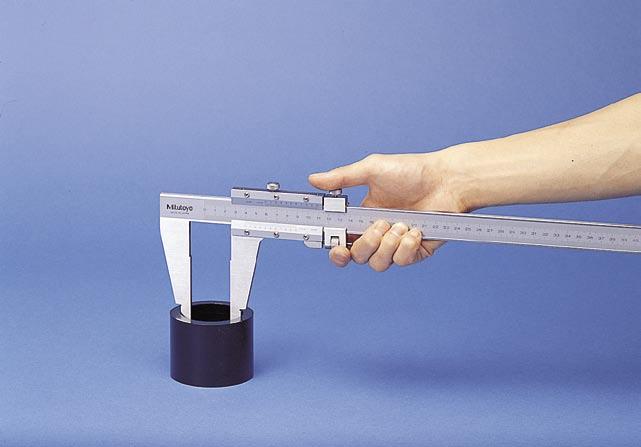 Vernier Caliper SERIES 160 with Nib Style Jaws and Fine Adjustment The jaws have round measuring faces for accurate ID measurement. With fine adjustment carriage to feed the slider finely.