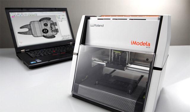 imodela comes complete with its own design software, imodela Creator, allowing you to create and mill shapes, holes, textures and patterns with precision right out of the box.