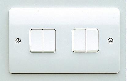 K2161WHI These switches do not have to be derated when used with fluorescent or inductive loads.