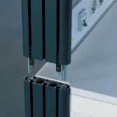 A simple plug/screw connection enables vertical link-up for workstation superstructures, e.g. a second working level or lighting fixtures.