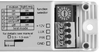 If one or more smartdim sensors are connected to the control module up to 5 DSI units (/TE/PHD...) can be automatically switched via the DSI control lines and regulated via ambient light.