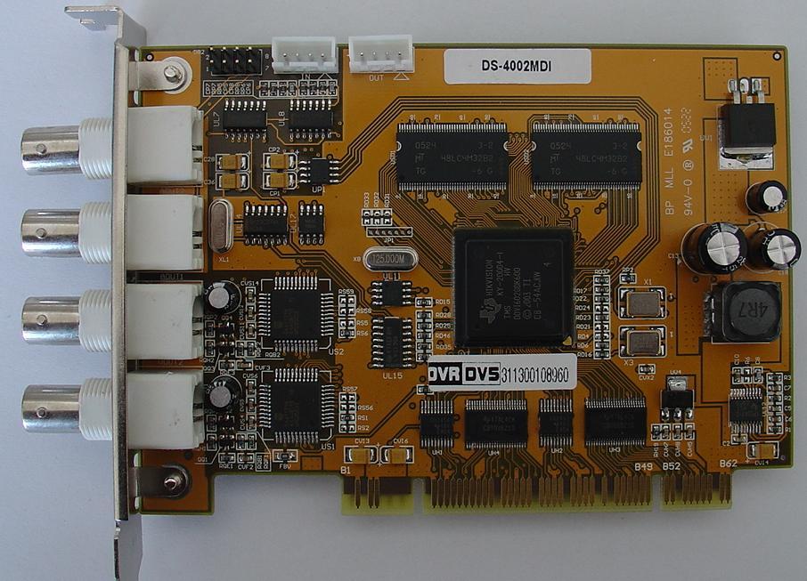 DS-4002MDI and DS-4004MDI Hardware Connection 1.