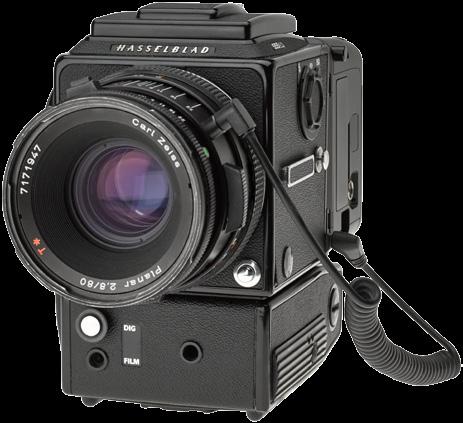 15.4 Hasselblad 555 ELD Ensure that the shutter release on the front of the Hasselblad 555 ELD is in the DIG position