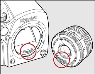 To remove rear lens cap turn it counterclockwise.