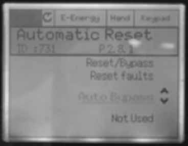 Then, depending on the automatic reset parameter, the drive is either bypassed instantly or the fault is first tried to reset.