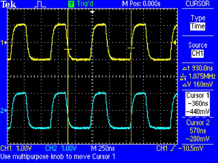 curriculum, the TDS1000C-EDU also includes an Education Resource CD filled with tools to help you students master the use of an oscilloscope.