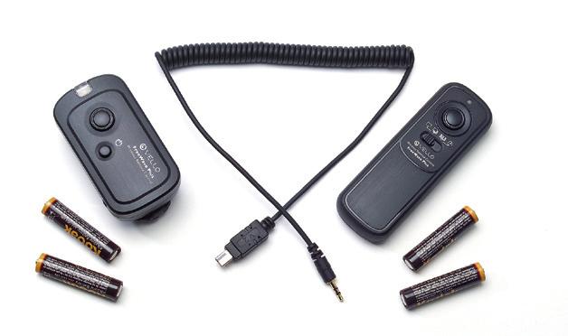 2 INtroduction Thank you for choosing the Vello FreeWave Plus Wireless Remote Shutter Release.