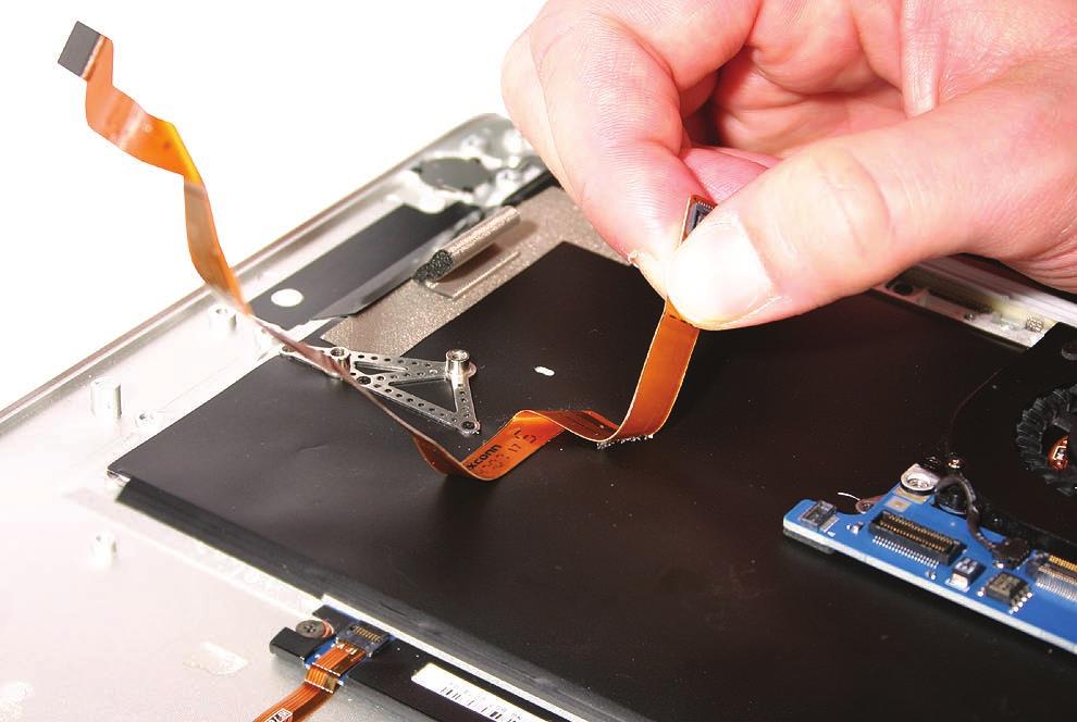 When reinstalling and/or transferring the flex cable, keep the adhesive on the cable intact for reuse. Quick Test 1.