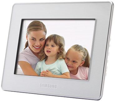 It s a picture frame that lets you enjoy vibrant digital images, without turning on a PC or printing out