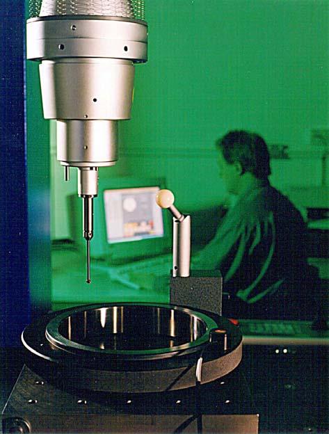 grade suitable for the CMM under test. Figure 16 shows a ring gauge being used to perform an interim check a CMM. Figure 16 A ring gauge checking a CMM 9.