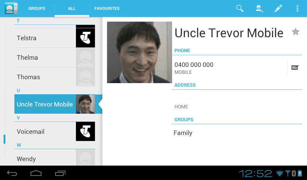 PEOPLE The People application replaces the Contacts application, bringing a new layout and a number of new features, including: Richer