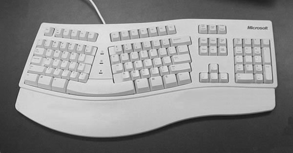 Keyboard A: Microsoft Natural Keyboard Split angle of 25 degrees Keyswitch