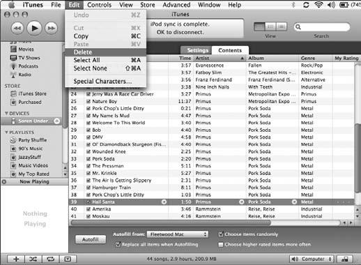 Delete Media from an ipod Adjust ipod Settings 1. Launch itunes and connect the ipod to your computer. 2. Click the ipod in the source pane, and then click the Settings tab in the main itunes window.