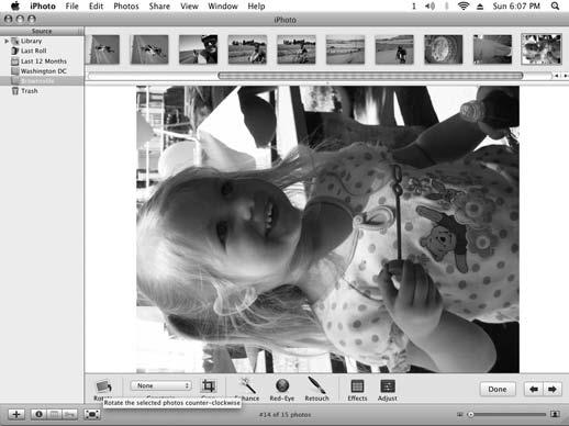 Resize Images 1. Select a photo that you want to export in a smaller size. 2. Choose Share Export. 3.