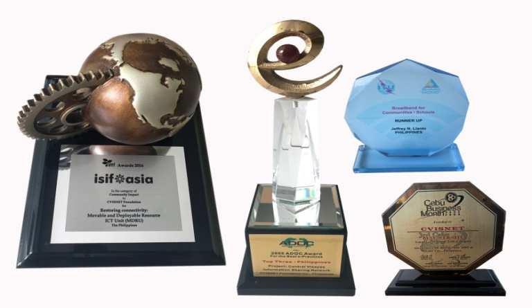 Awards & Recognitions ISIF Asia Awards SEED Alliance during the 2016 Internet Governance Forum in Guadalajara, Mexico, December 2016