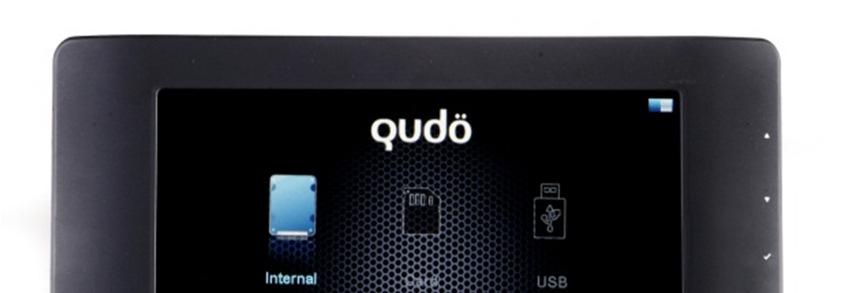 Using your Qudo 6. Viewing your pictures Selecting photo source When an SD card is inserted you can choose between viewing pictures on from the internal memory or from the SD card.