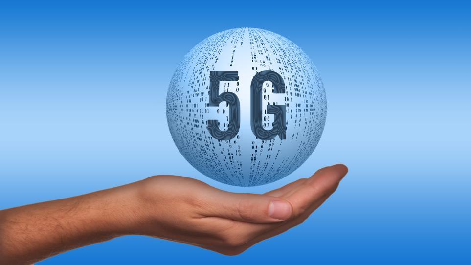 Recommended Potential 5G Technologies (2) D2D Communications Efficient Small Data Transmission Wireless Backhaul / Access