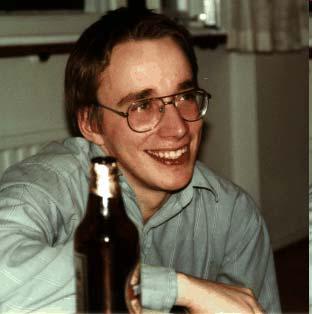 Linux Linus Torvalds created it as a Finnish undergraduate student Posted on Internet in 1991 Open source licensed under GPL Version 1.0 in 1994; version 2.