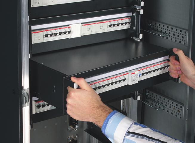 Knürr PowerTrans Knürr PowerTrans Power Distribution Rack Knürr PowerTrans forms the interface between the low voltage feed and the PDUs of the DI-STRIP product family and other components for