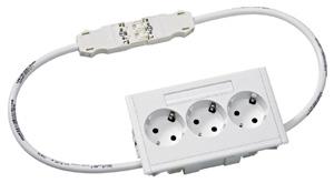 Outlets & switches with accessories CYB connection kits, master outlet P88856 P88856 Triple master socket outlet, push-in, with overvoltage protection for IT mains Triple connection kit including