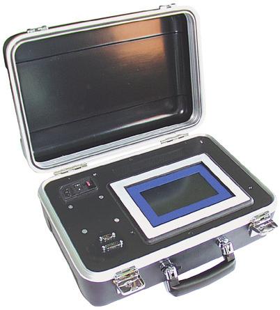PB100837-68.eps Portable test kit.